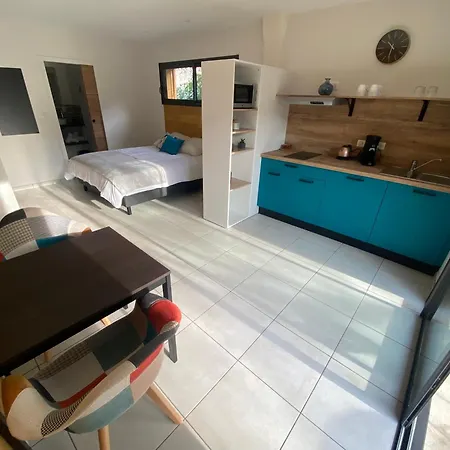 L'oustal Des Domes Guest house Orcines